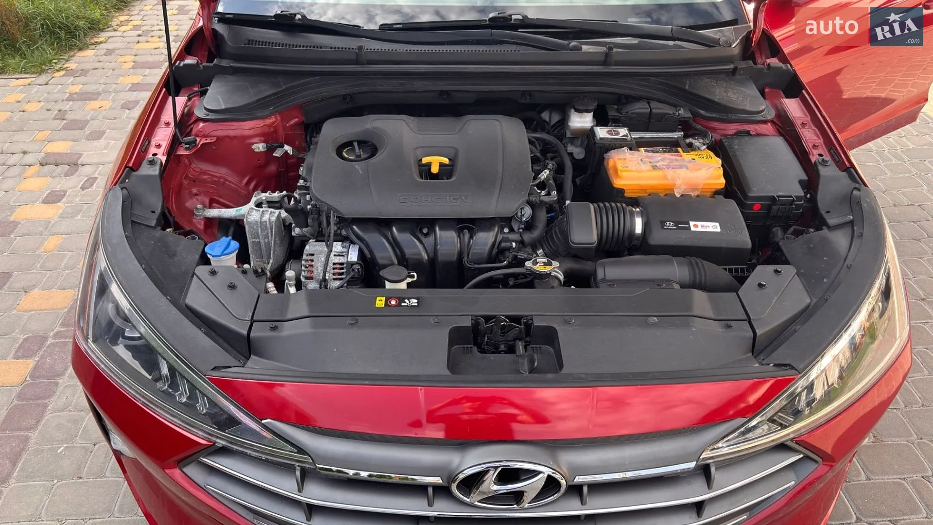2019 Hyundai Elantra - мініатюра 11