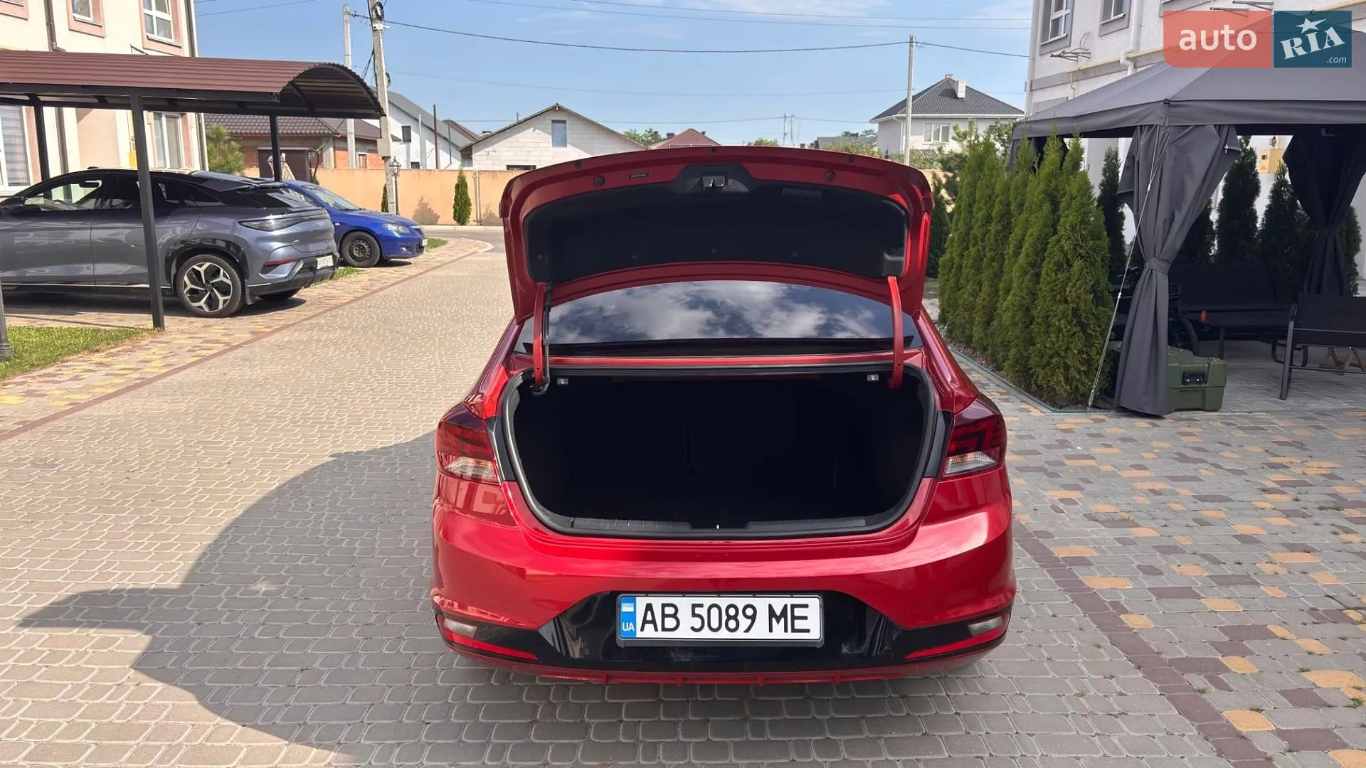 2019 Hyundai Elantra - мініатюра 14