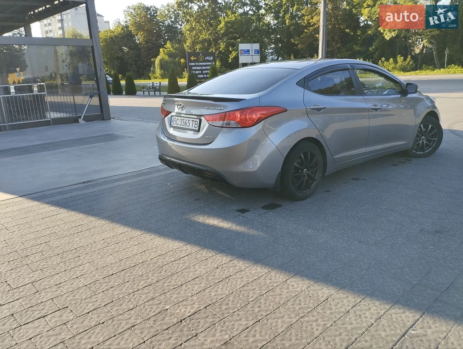 2012 Hyundai Elantra - мініатюра 6