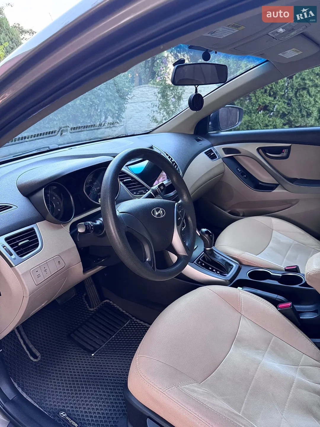 2015 Hyundai Elantra - мініатюра 7