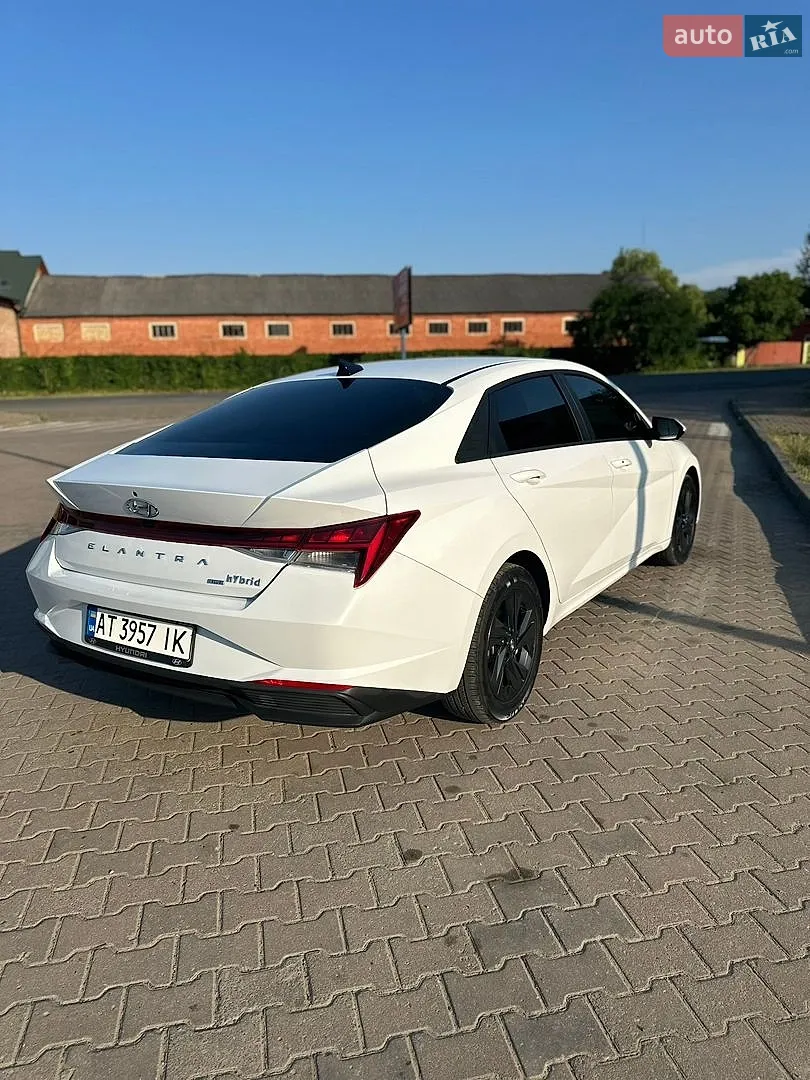 2022 Hyundai Elantra - мініатюра 7