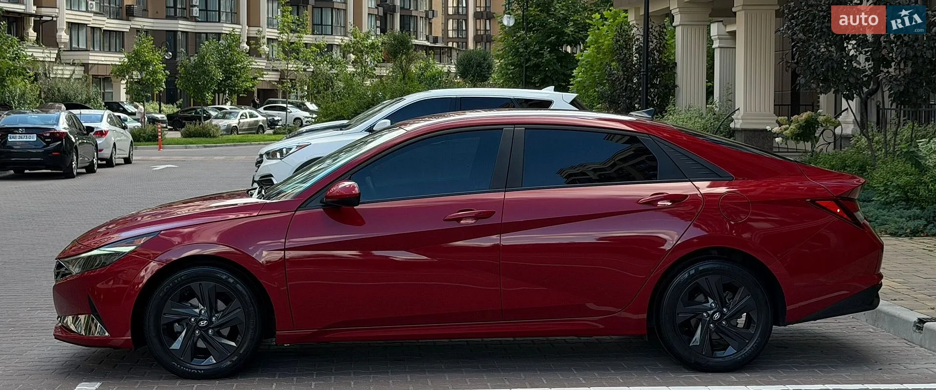 2022 Hyundai Elantra - мініатюра 12