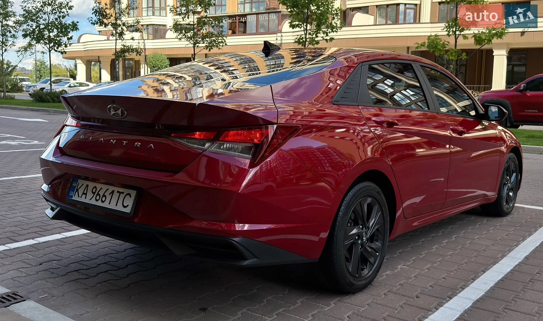 2022 Hyundai Elantra - мініатюра 21
