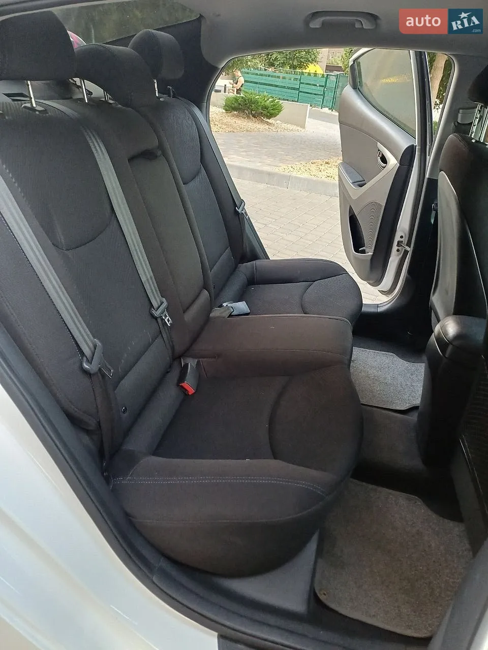 2013 Hyundai Elantra - мініатюра 9