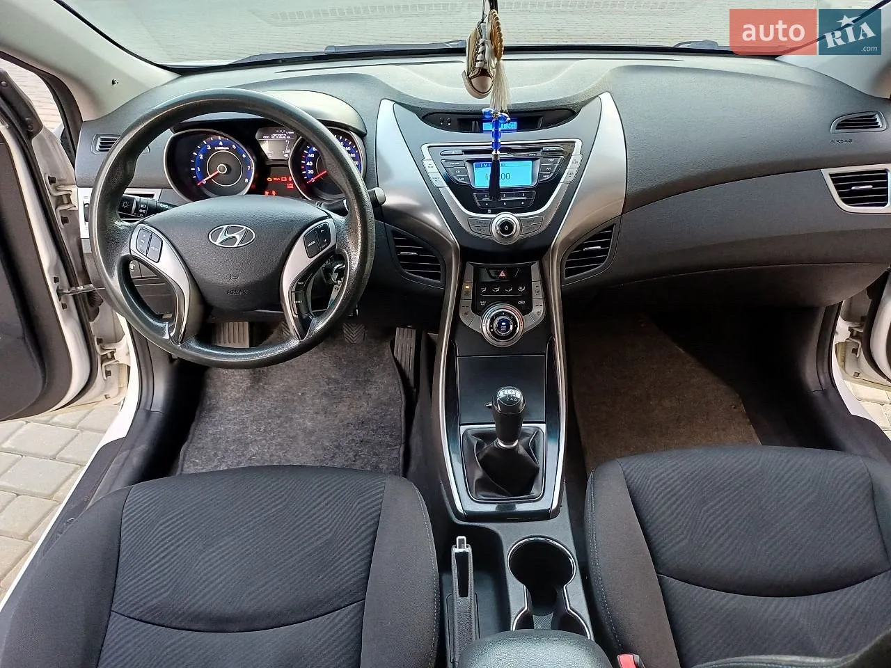 2013 Hyundai Elantra - мініатюра 7
