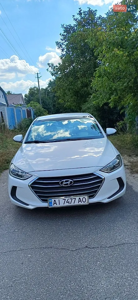 2016 Hyundai Elantra - мініатюра 16