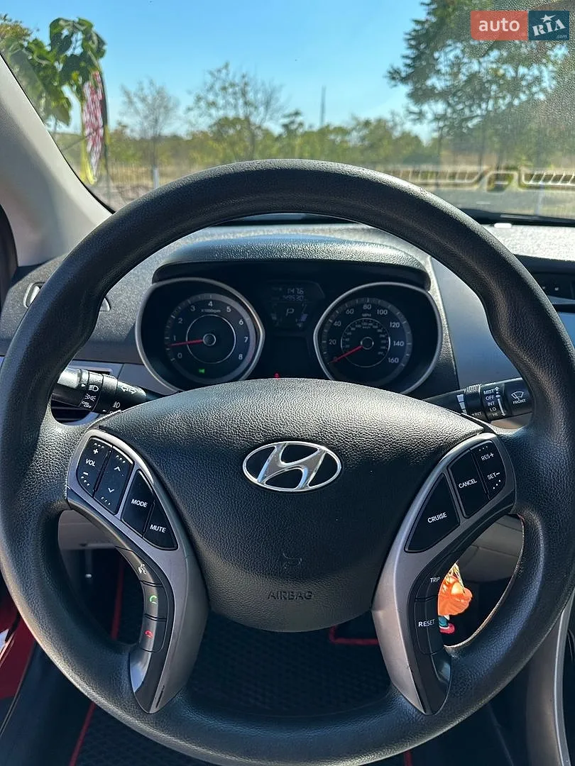 2013 Hyundai Elantra - мініатюра 20