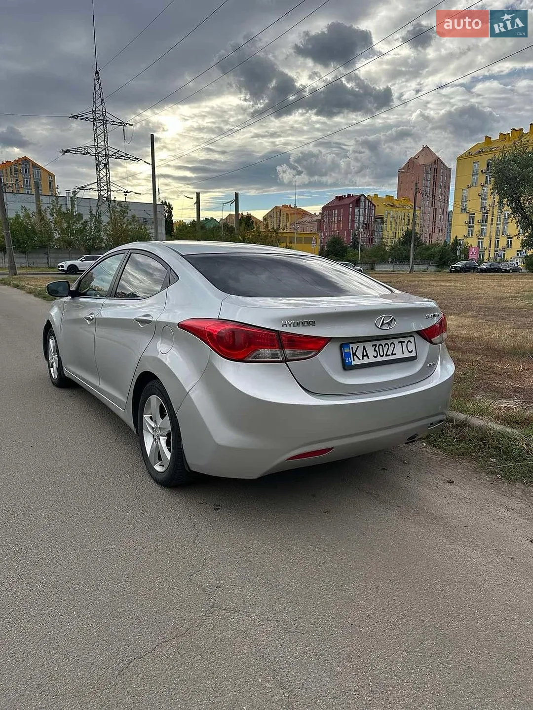 2013 Hyundai Elantra - мініатюра 3