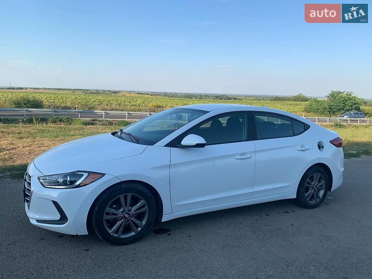 2018 Hyundai Elantra - мініатюра 4