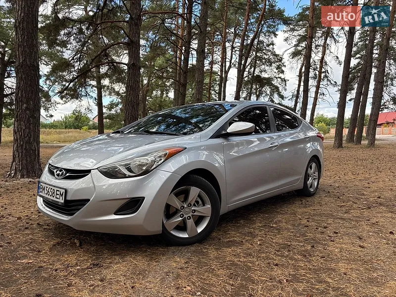 Hyundai Elantra