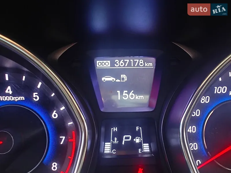 Hyundai Elantra 2012