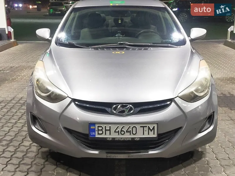 Hyundai Elantra