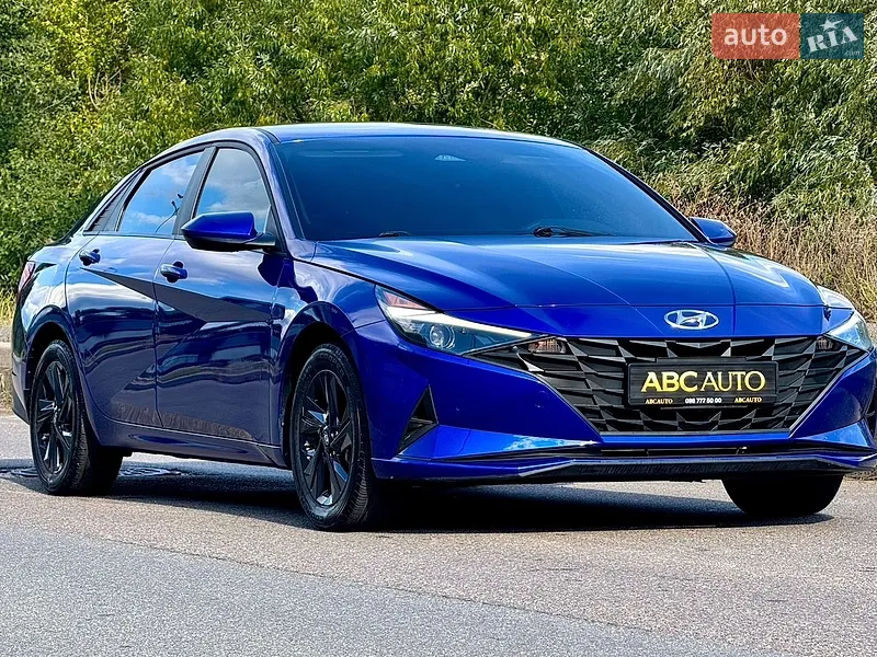 Hyundai Elantra 2023