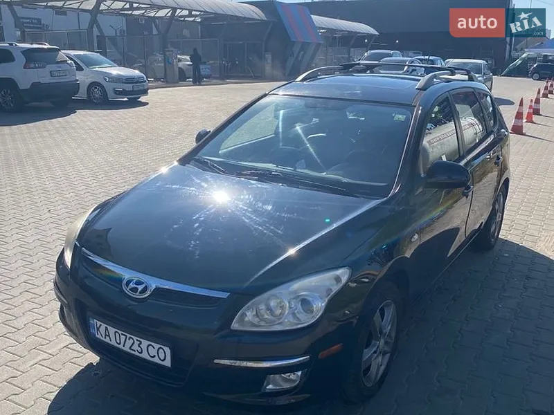 Hyundai Elantra 2012