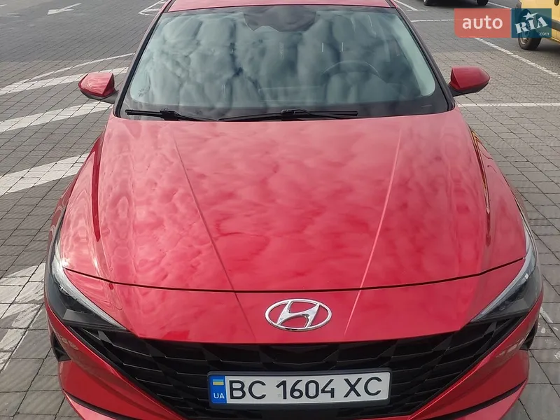 Hyundai Elantra 2023