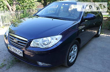 Седан Hyundai Elantra 2008 в Никополе