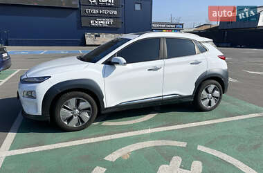 Внедорожник / Кроссовер Hyundai Encino EV 2019 в Киеве