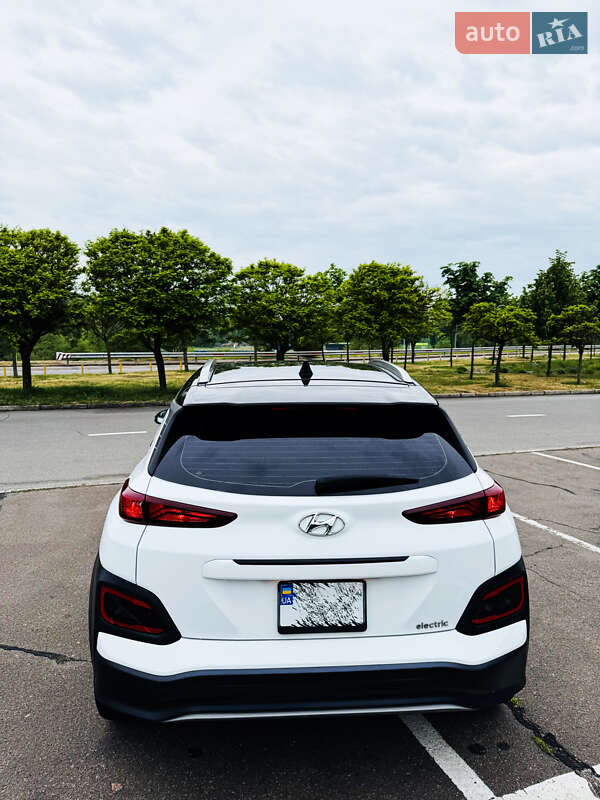 Позашляховик / Кросовер Hyundai Encino EV 2021 в Києві
