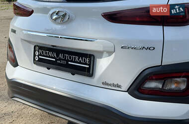 Позашляховик / Кросовер Hyundai Encino EV 2021 в 