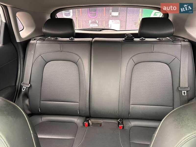 Позашляховик / Кросовер Hyundai Encino EV 2019 в Одесі фото 18 Позашляховик / Кросовер Hyundai Encino EV 2019 в Одесі