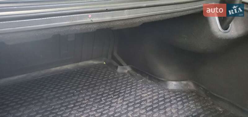 Седан Hyundai Equus 2014 в Києві