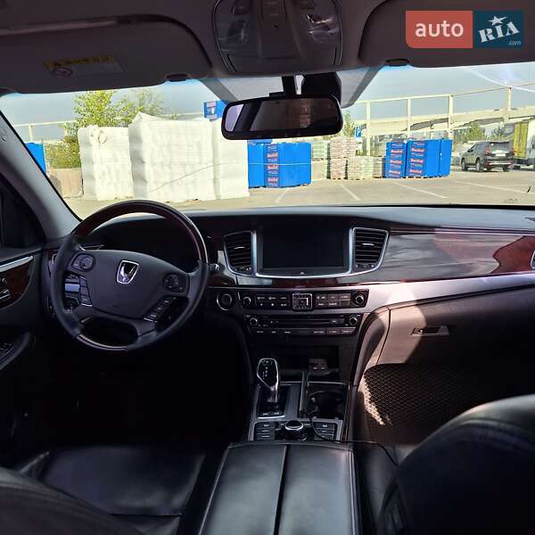 Седан Hyundai Equus 2015 в Києві