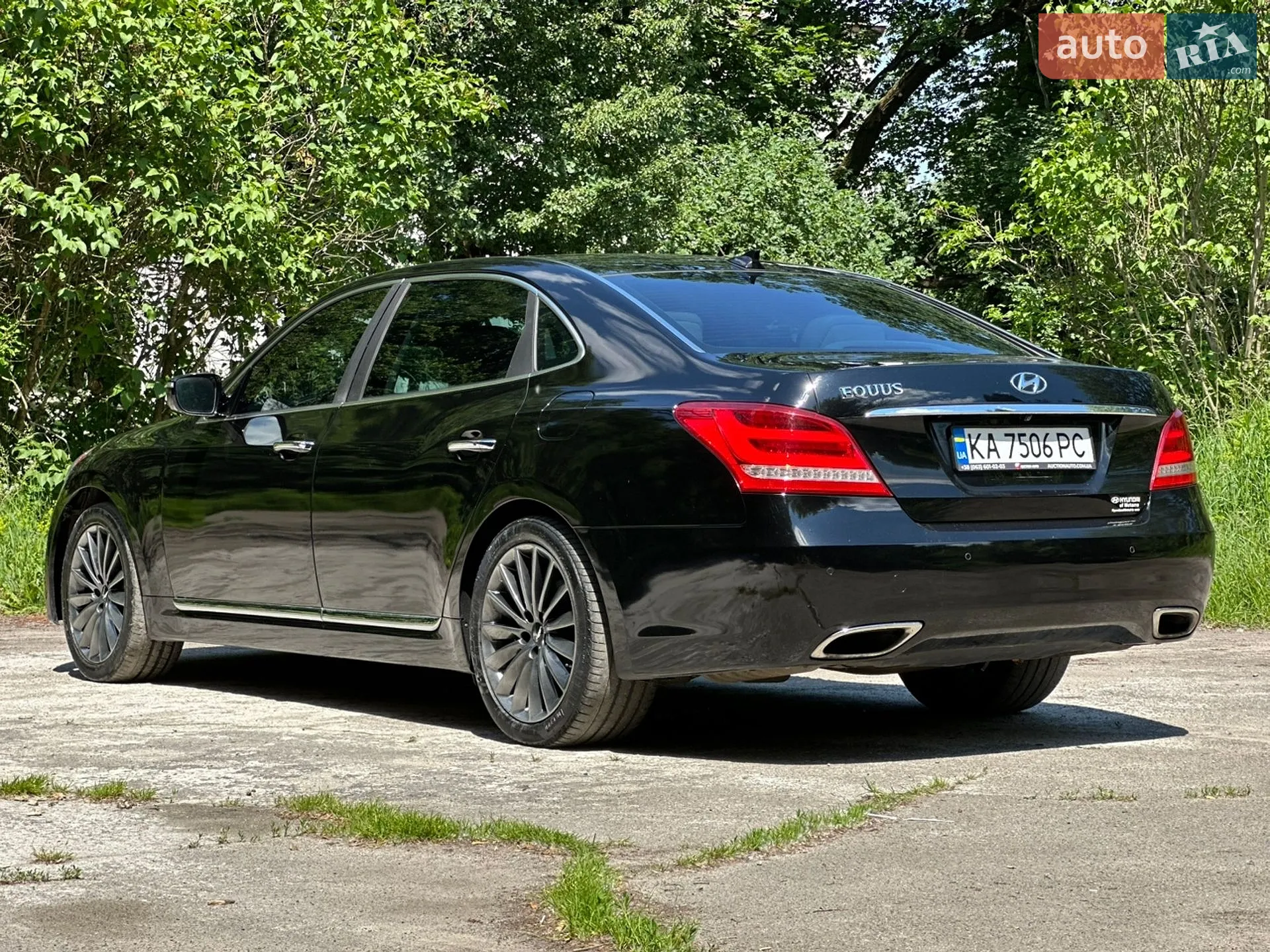 2015 Hyundai Equus - мініатюра 14