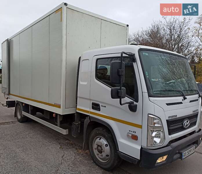 Вантажний фургон Hyundai EX8 2020 в Чугуєві