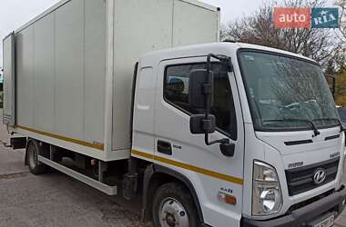Грузовой фургон Hyundai EX8 2020 в 