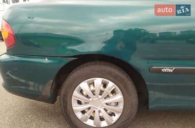 Ліфтбек Hyundai Excel 1996 в 
