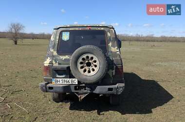 Позашляховик / Кросовер Hyundai Galloper 1992 в 
