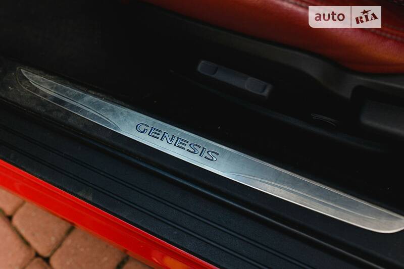 Купе Hyundai Genesis Coupe 2013 в Тячеве