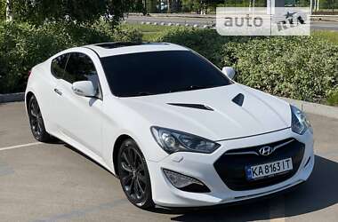 Hyundai Genesis Coupe 2012