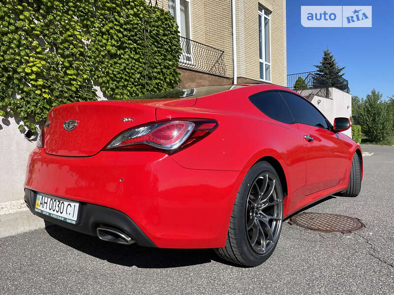 Купе Hyundai Genesis Coupe 2012 в Киеве