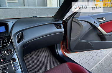 Купе Hyundai Genesis Coupe 2012 в Києві