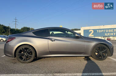 Купе Hyundai Genesis Coupe 2010 в Ужгороде