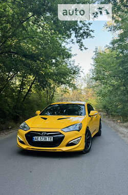 Hyundai Genesis Coupe 2012