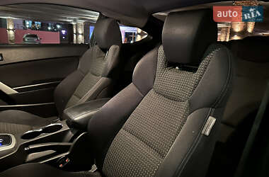 Купе Hyundai Genesis Coupe 2010 в 