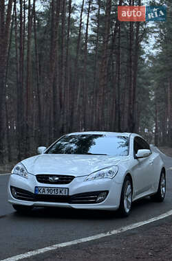 Hyundai Genesis Coupe 2011