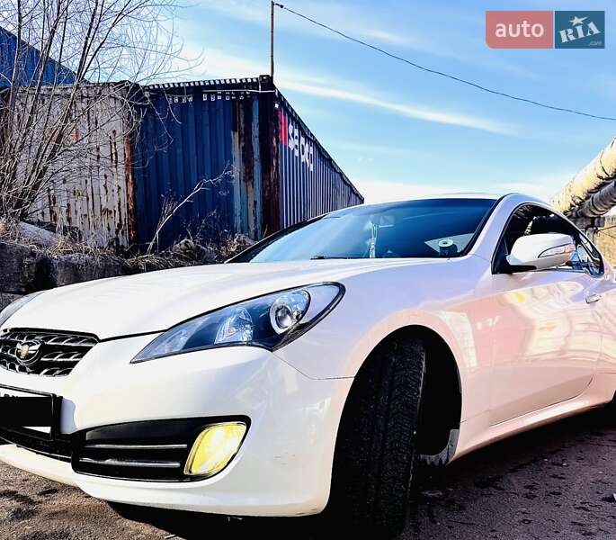 Купе Hyundai Genesis Coupe 2011 в Киеве