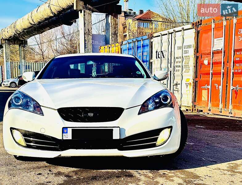 Купе Hyundai Genesis Coupe 2011 в Киеве