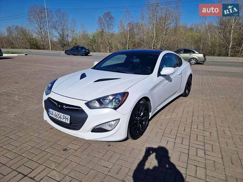 Купе Hyundai Genesis Coupe 2014 в 