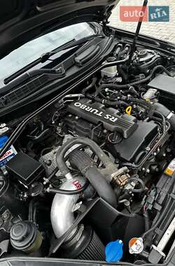 Купе Hyundai Genesis Coupe 2012 в 