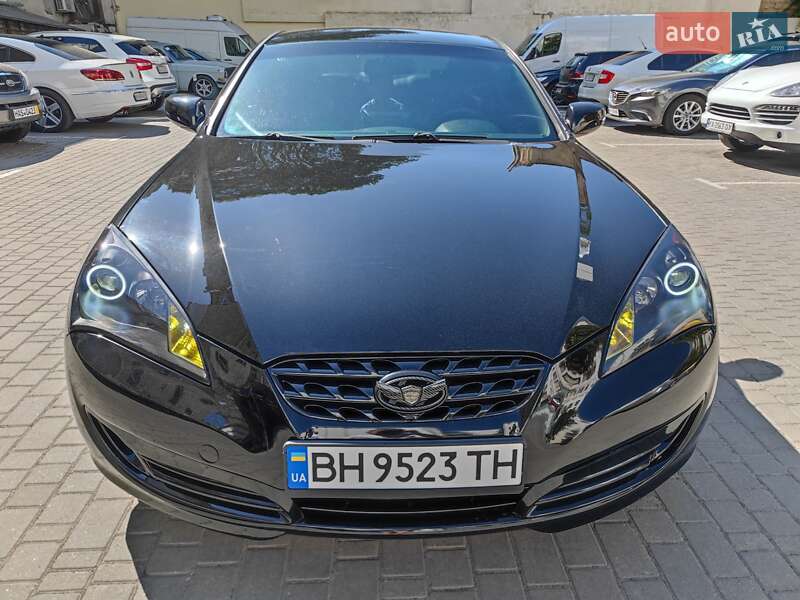 Hyundai Genesis Coupe 2011