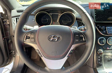 Купе Hyundai Genesis Coupe 2012 в 