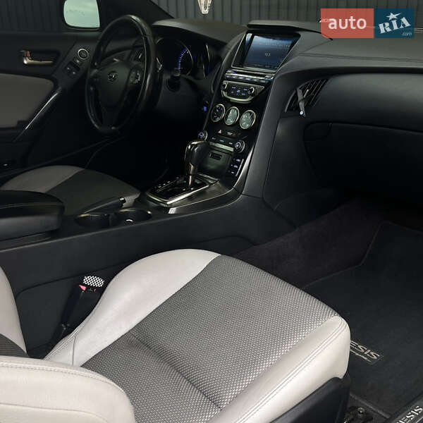 Купе Hyundai Genesis Coupe 2012 в Мукачево фото 8 Купе Hyundai Genesis Coupe 2012 в Мукачево