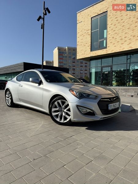 Hyundai Genesis Coupe 2012