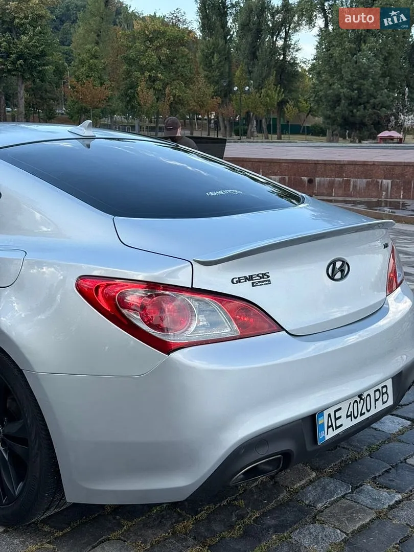 2010 Hyundai Genesis Coupe - мініатюра 24