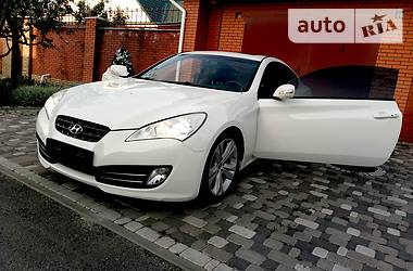 Купе Hyundai Genesis 2010 в Чернигове