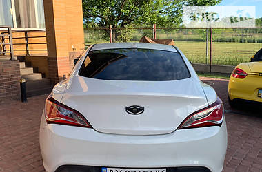 Купе Hyundai Genesis 2014 в Харькове